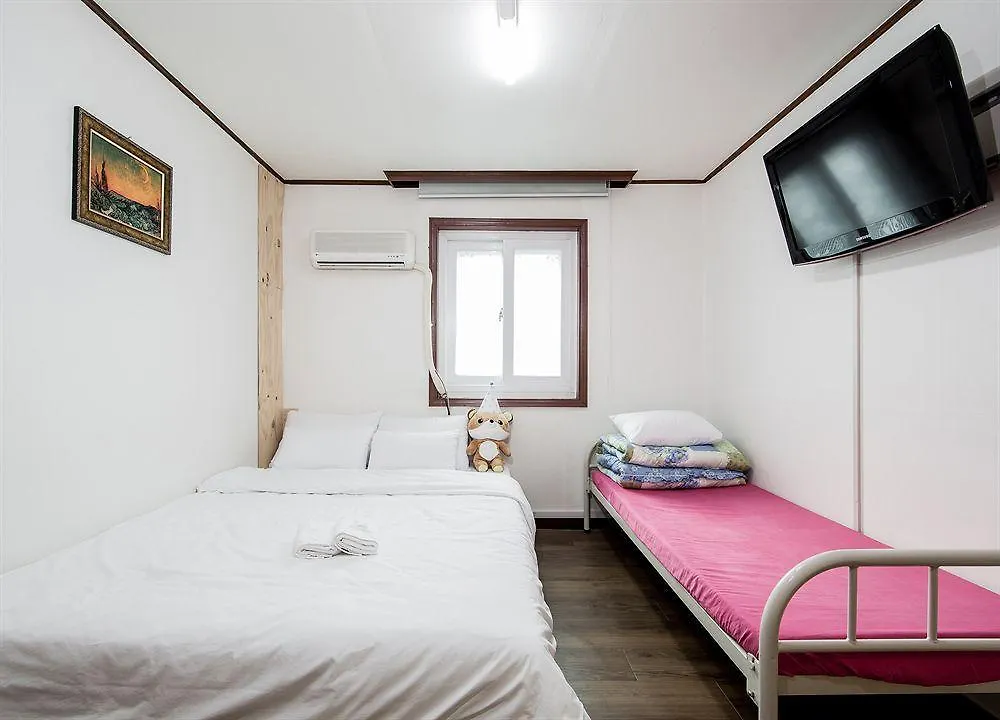 Hostel Apple Backpackers Seoul